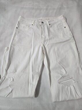 Old Navy White Distressed Jeans